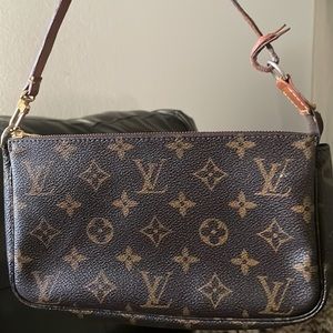 Vintage LV pochette